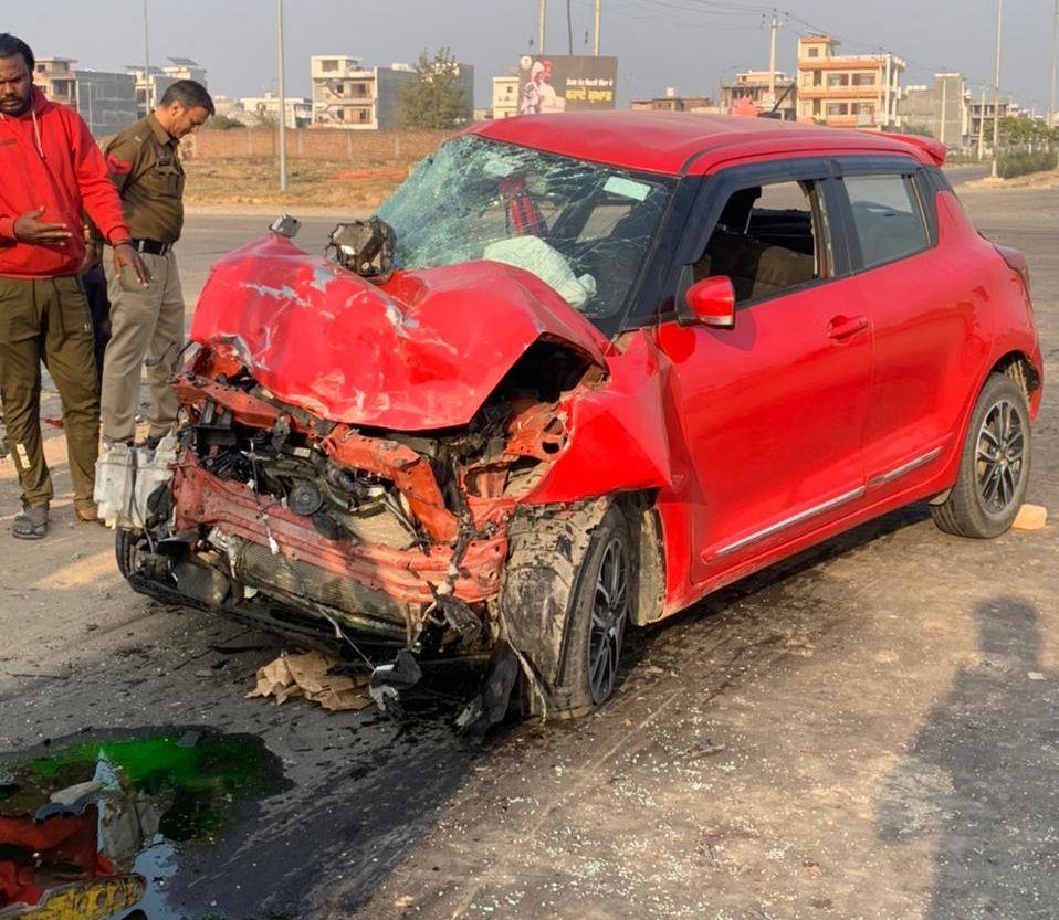 uploads/3 killed, 3 injured as car, pick-up collide head-on in Mohali