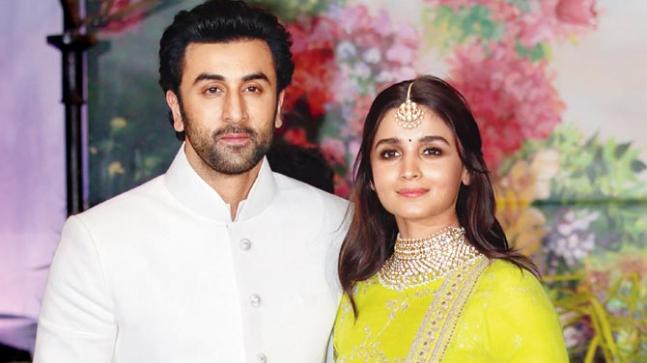Ranbir Kapoor Ties Knots with Alia Bhatt Wedding Day Final Ranbir Kapoor Ties Knots with Alia Bhatt Wedding Day Final