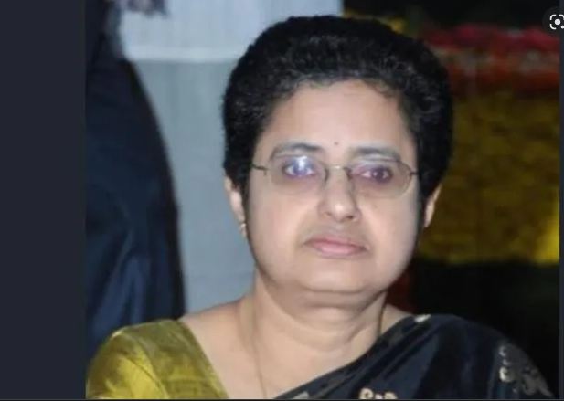 NTRs daughter  Kanthamaneni Uma Maheshwari passes away